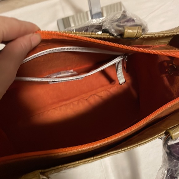 Michel Angelo Bag - Picture 10 of 14